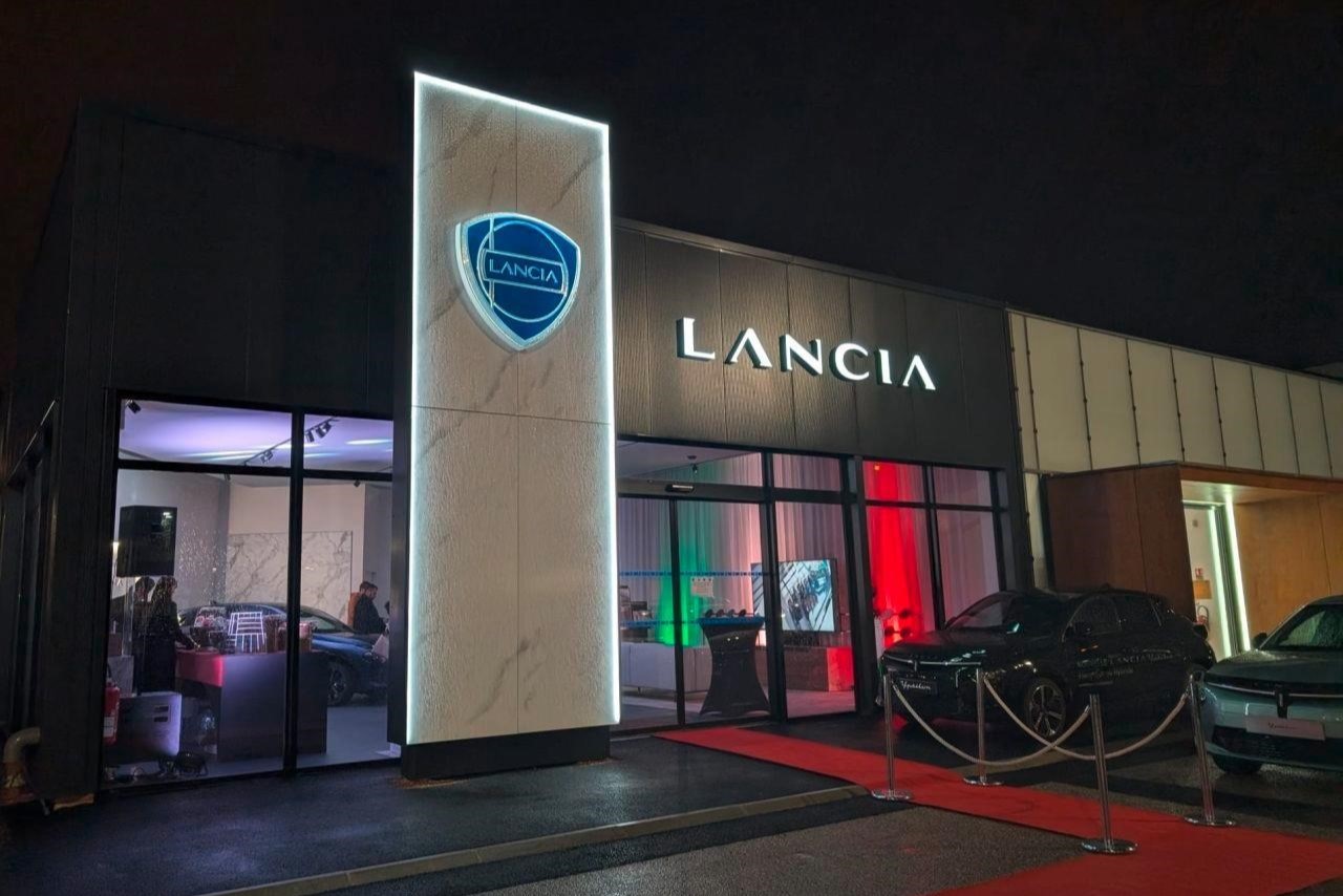 1769594342 lancia dealership.jpg