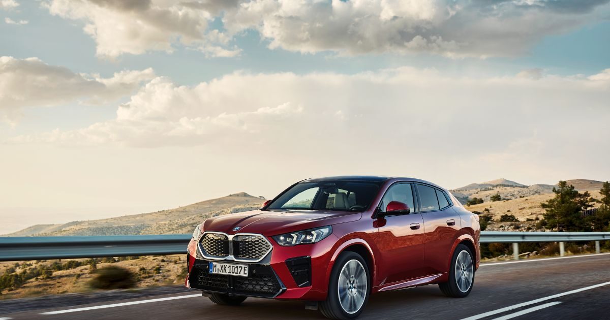 bmw ix2 xdrive30 01 1200x630.jpg