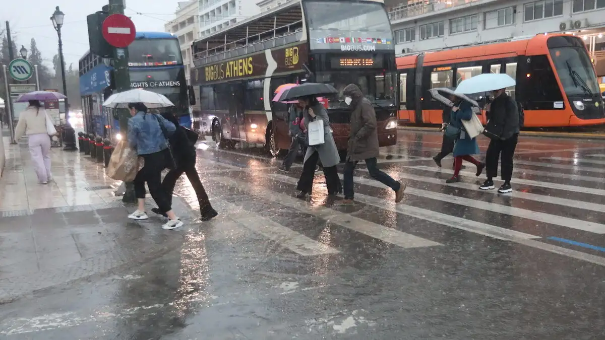 kairos kakokairia vroxi 1200x675 1.webp.webp