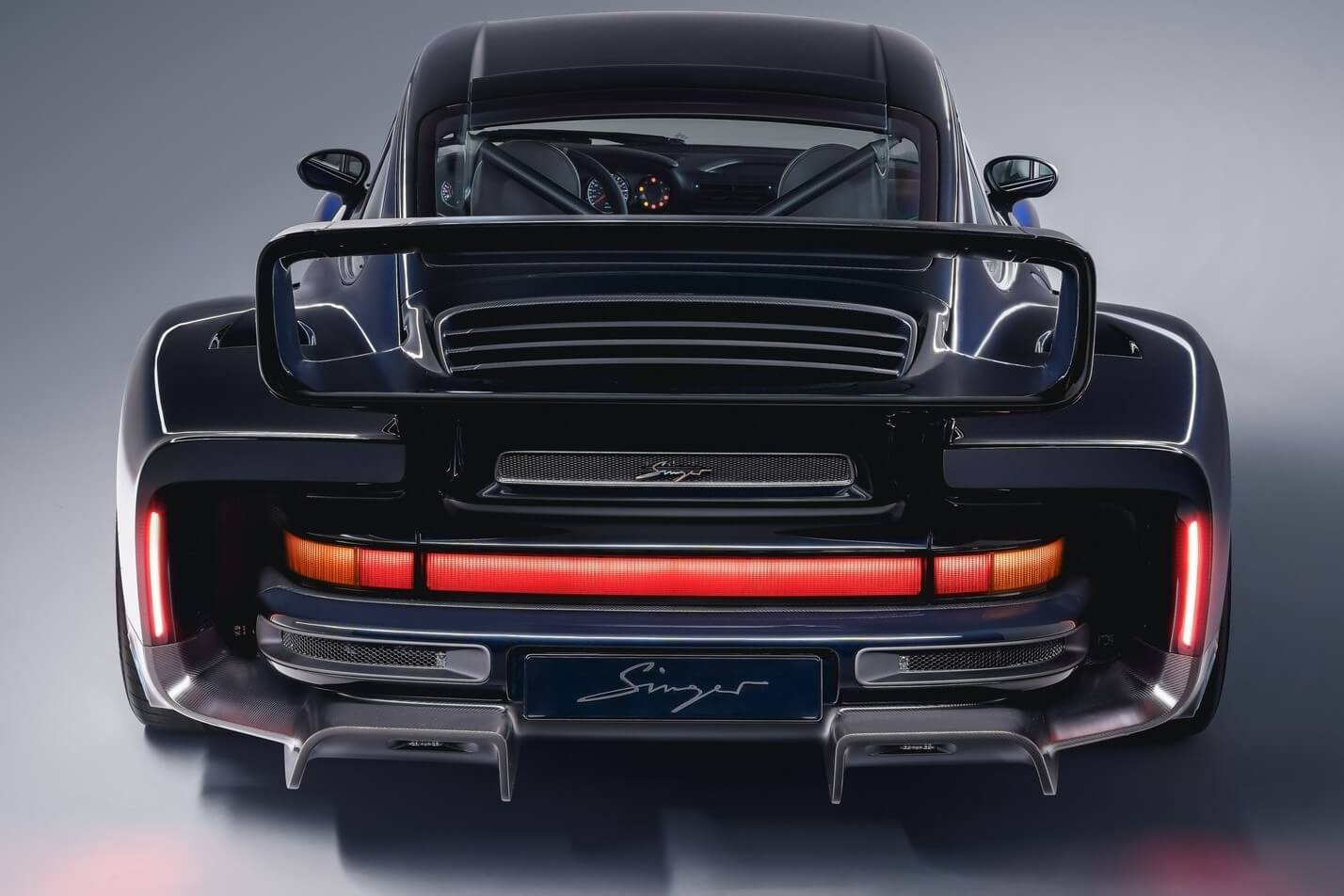 singer makes a sorcerer out of the first porsche 911 reimagined from its dls turbo series 4.jpg