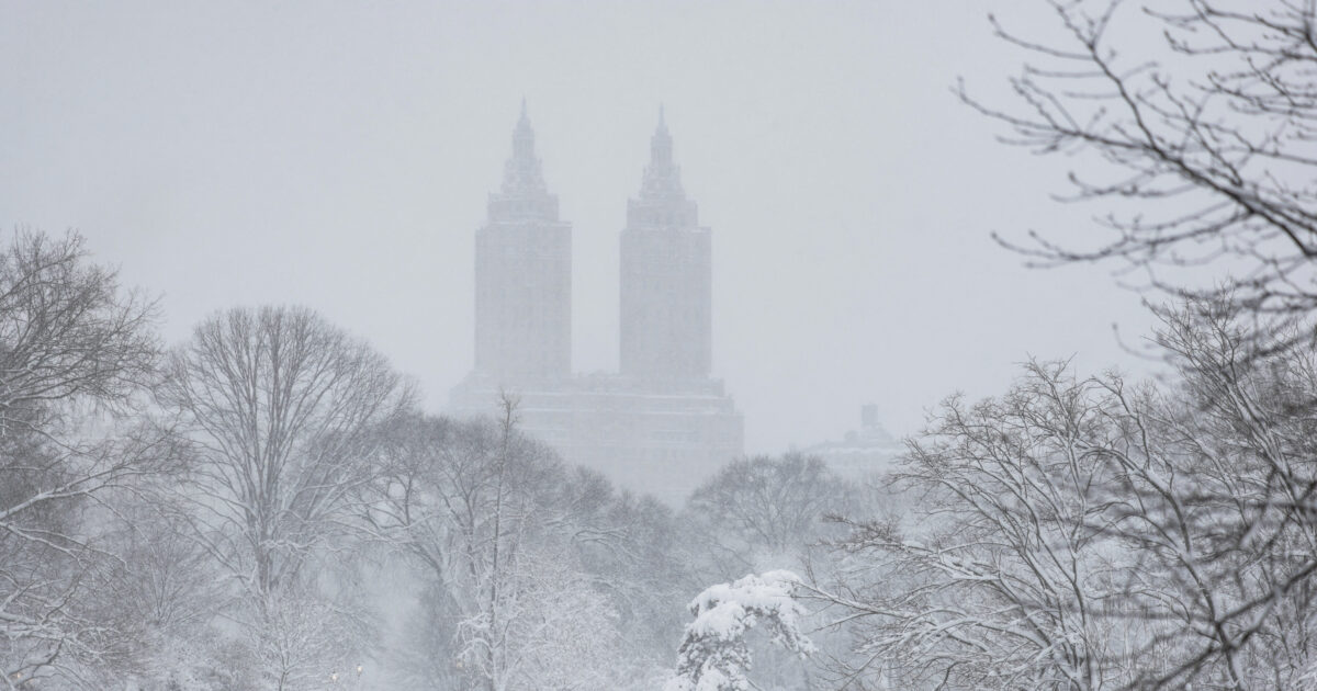 snow new york 3 1200x630.jpg