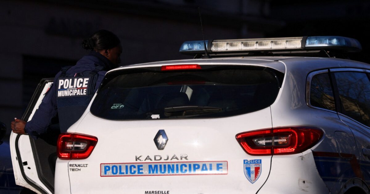 astynomia gallia reuters 1200x630.jpg