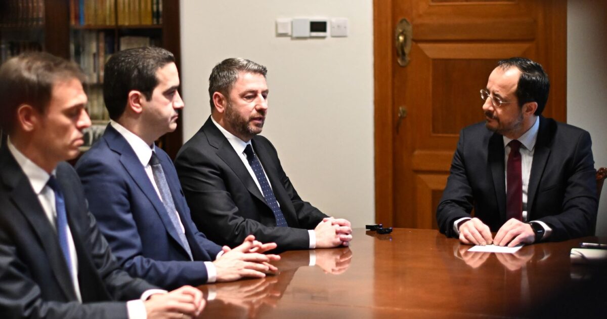 episkepsi androulaki stin kipro sinantisi me xristodoulidi 1200x630.jpg