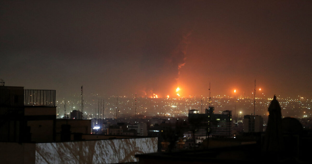 iran petrelaio r 1200x630.jpg