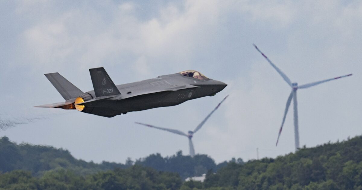 lockheed martin f 35 1200x630.jpg