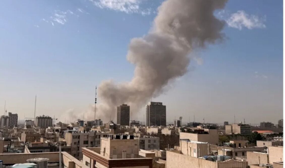 presveia elliniki emirata.jpg