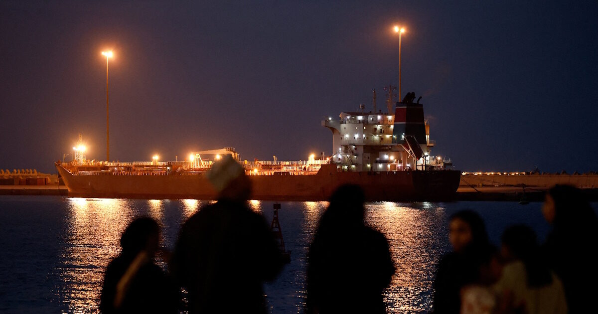 strait of hormuz 1 1200x630.jpg