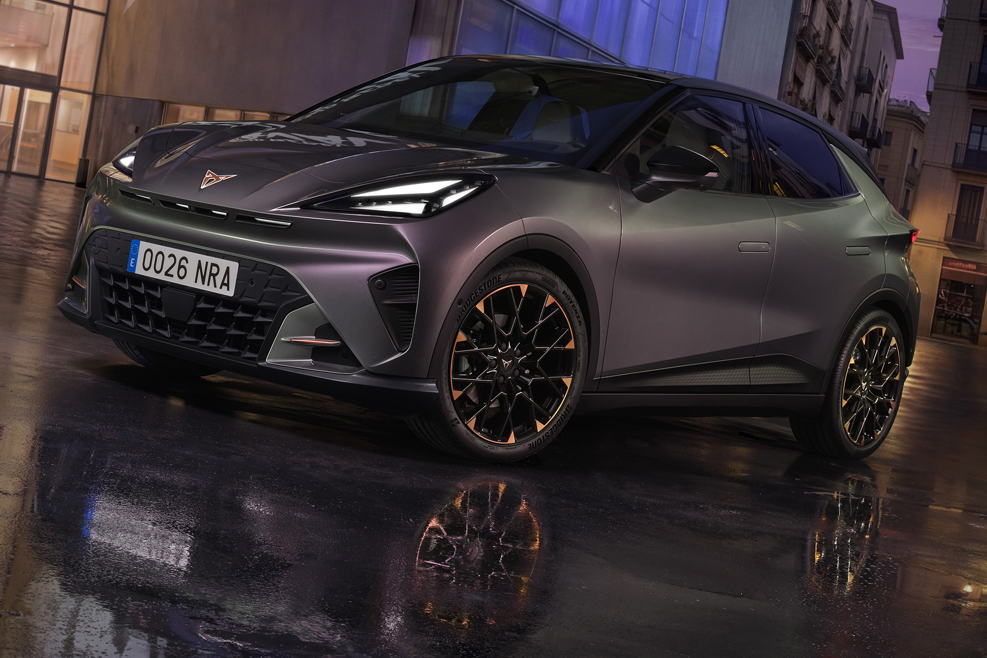 002v cupra raval plasma hq.jpg