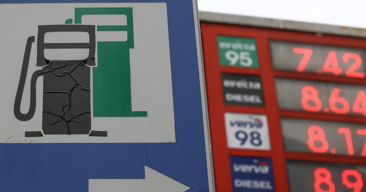 1776776422 fuel prices petrol station reuters 1200x630.jpg