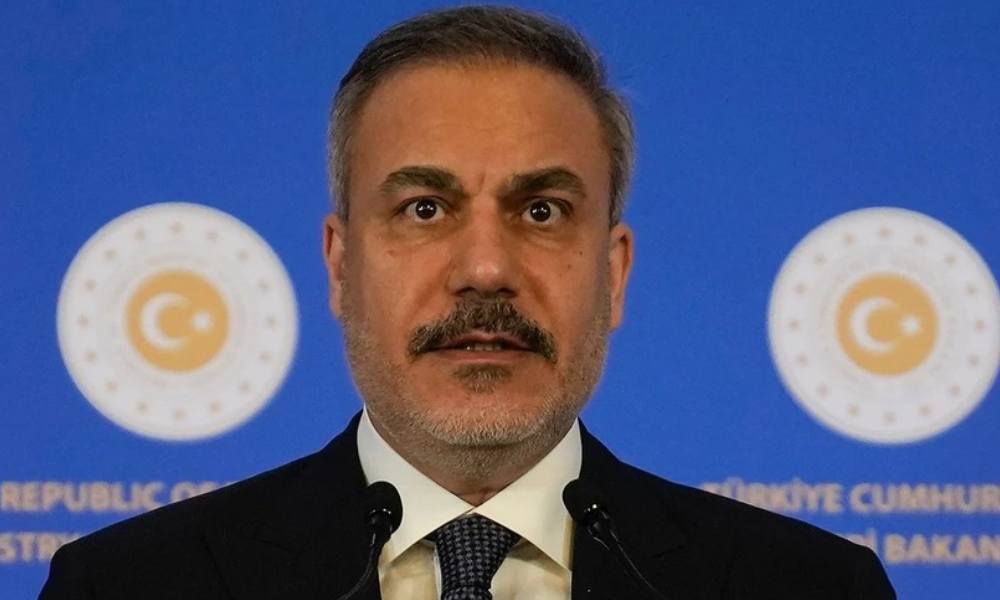 befunky collage234dfvsf 2026 04 13t131344.736.jpg