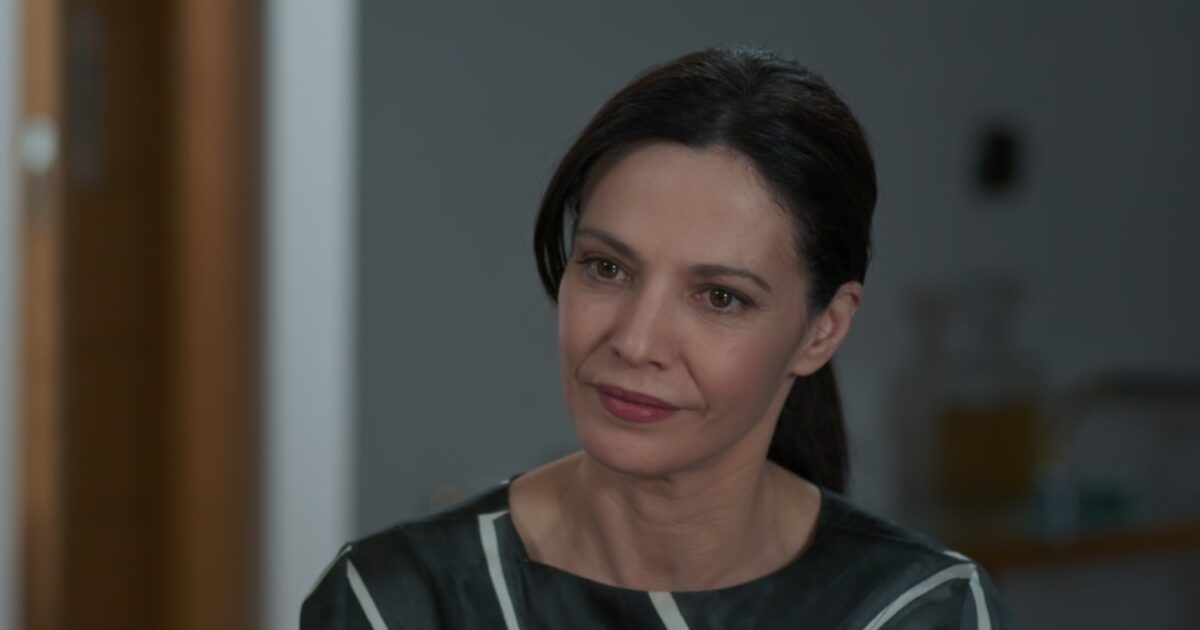 mia nuxta mono 1200x630.jpg