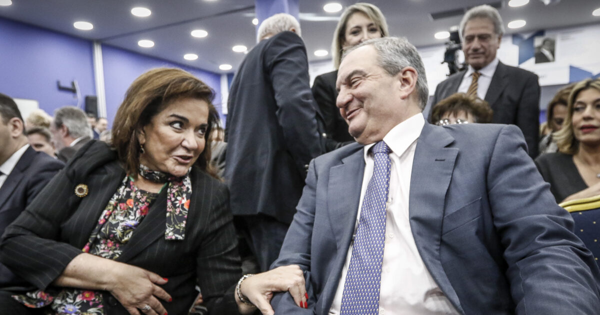 ntora mpakogianni kostas karamanlis 1200x630.jpg