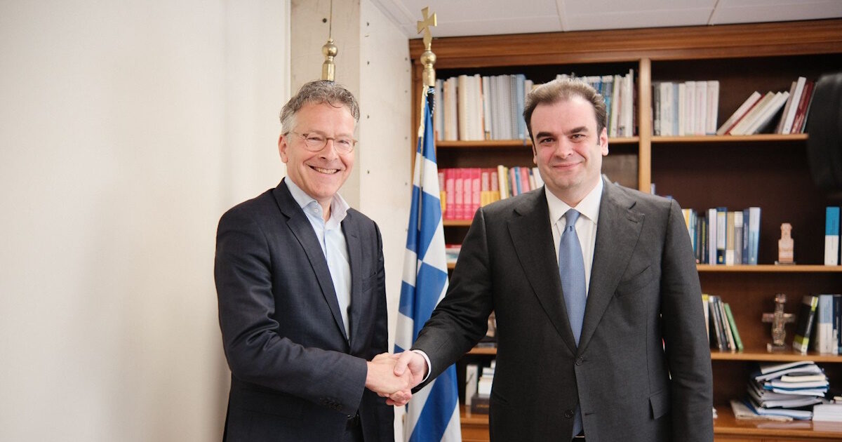 pierrakakis ntaisebloum 1200x630.jpg