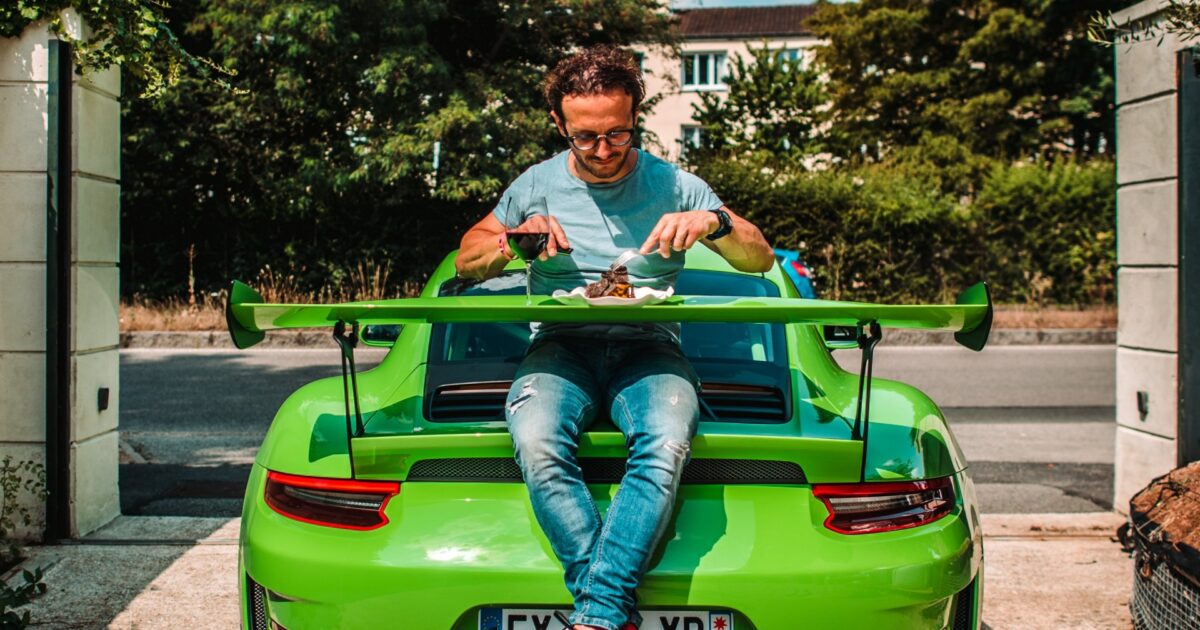 porsche 911 gt3 rs simone zanoni 01 1200x630.jpg