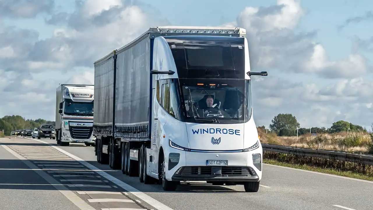 windrose global e700 1.jpg