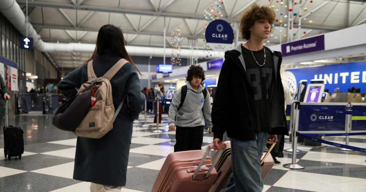 airport 1200x630.jpg