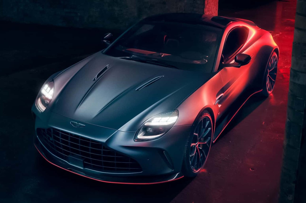 aston martin vantage s 2025 3 0.jpg