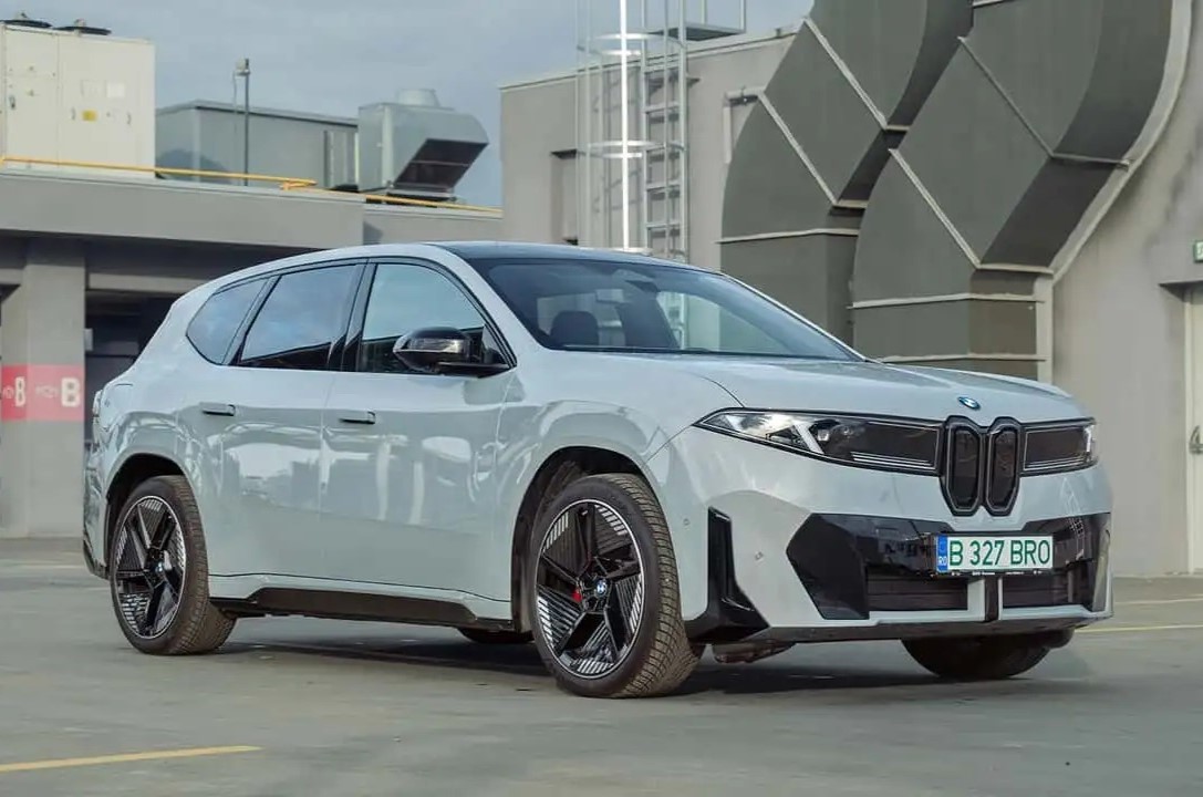 bmw ix3 xdrive 50.jpg