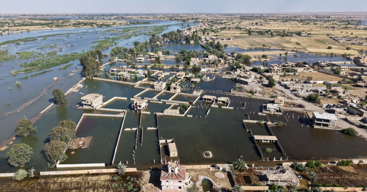 euphrates flooding reuters 1200x630.jpg