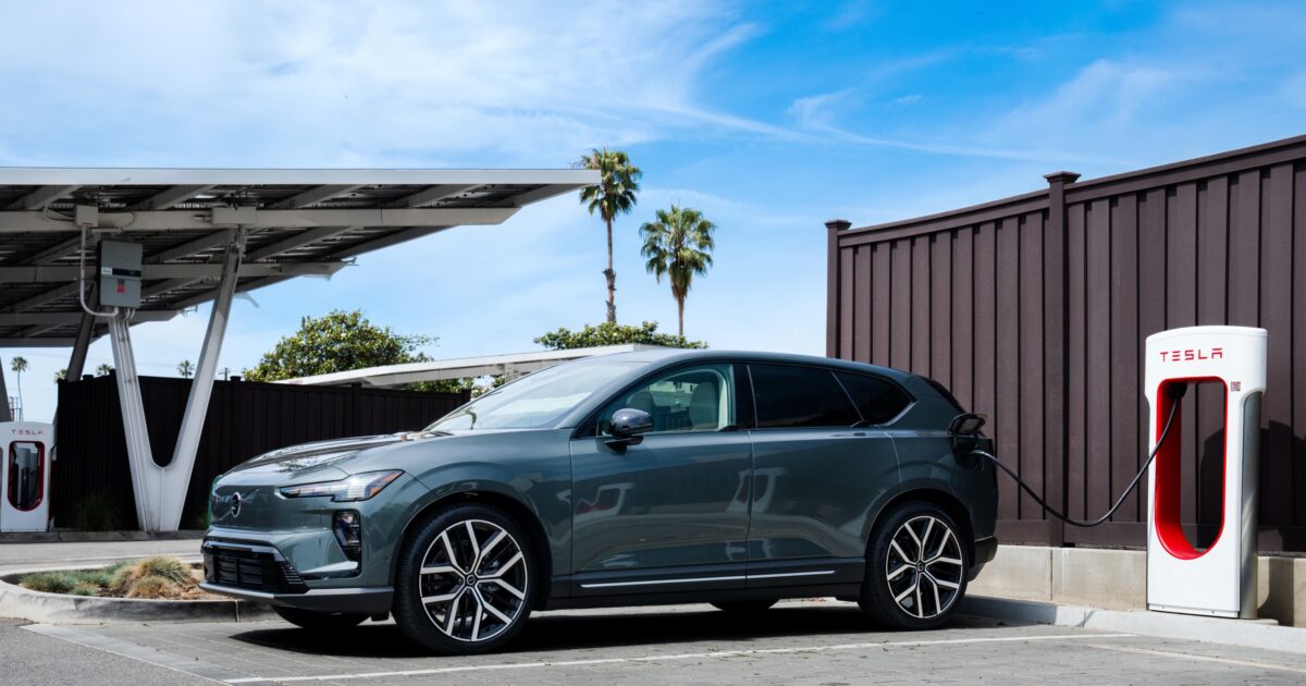 fast charging gets even easier for all electric volvo drivers 1 1200x630.jpg