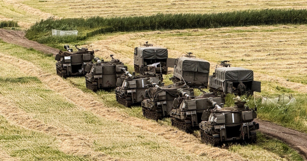 israel lebanon reuters 1200x630.jpg