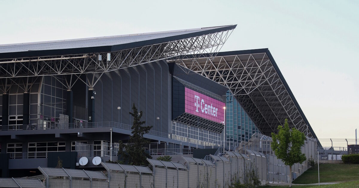 t center oaka eurokinissi 1200x630.jpg