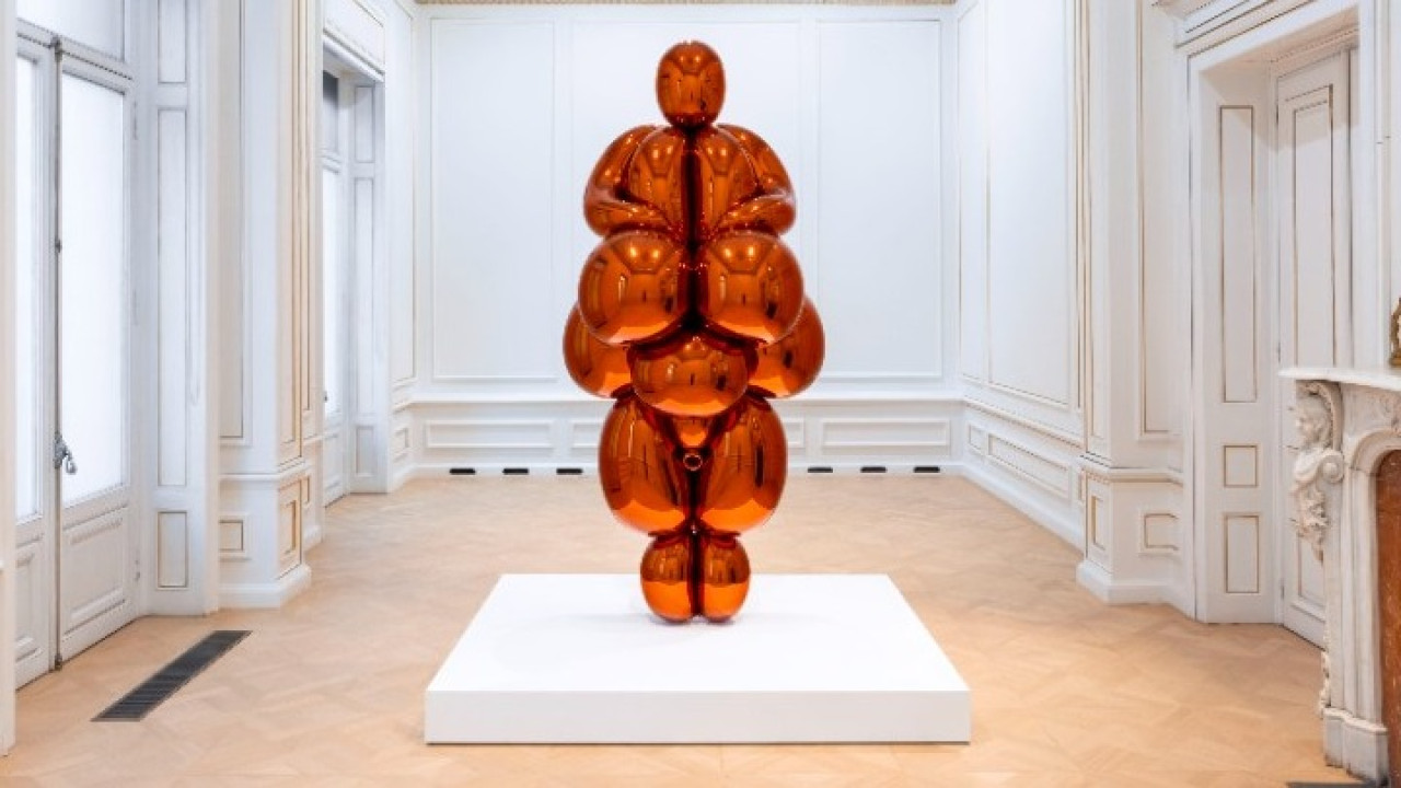 w09 112235jeffkoonsballoonvenuslespugueorange.jpg