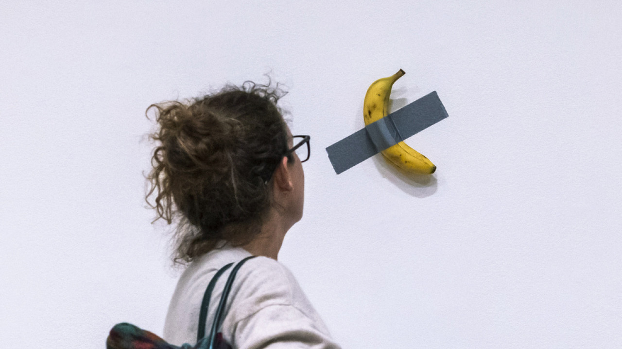 comedian banana ap.jpg