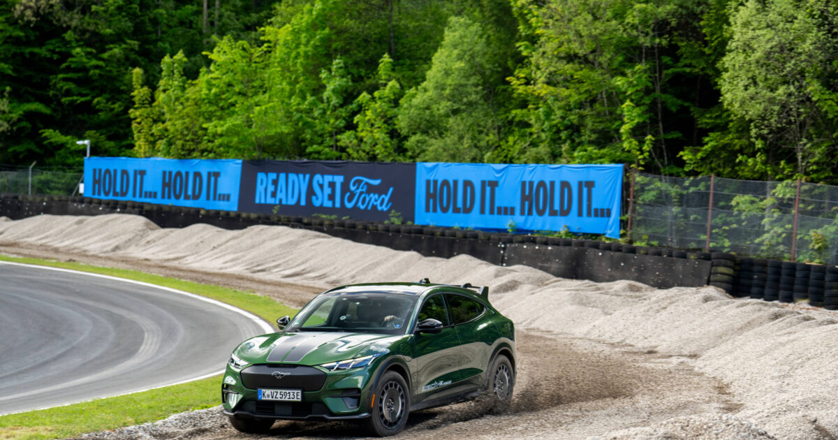 ford mach e rally 01 1200x630.jpg