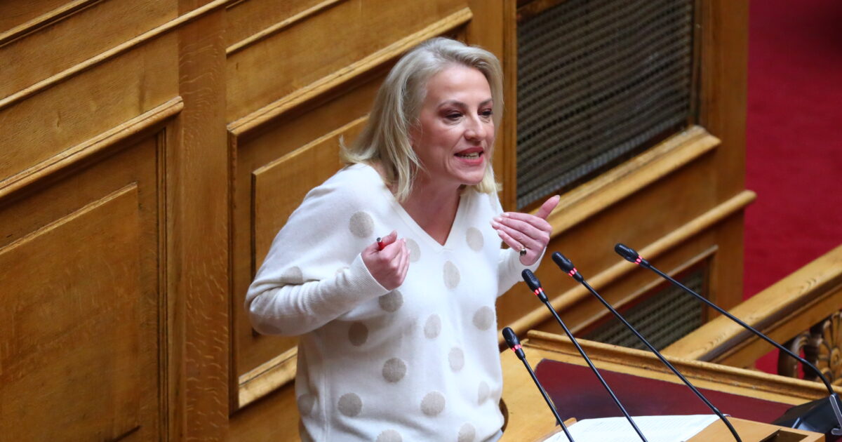 rena dourou 1200x630.jpg