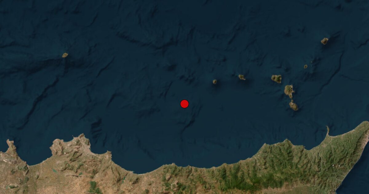 seismos 4 8 richter othonon 2026 06 13 20 28 1200x630.jpg
