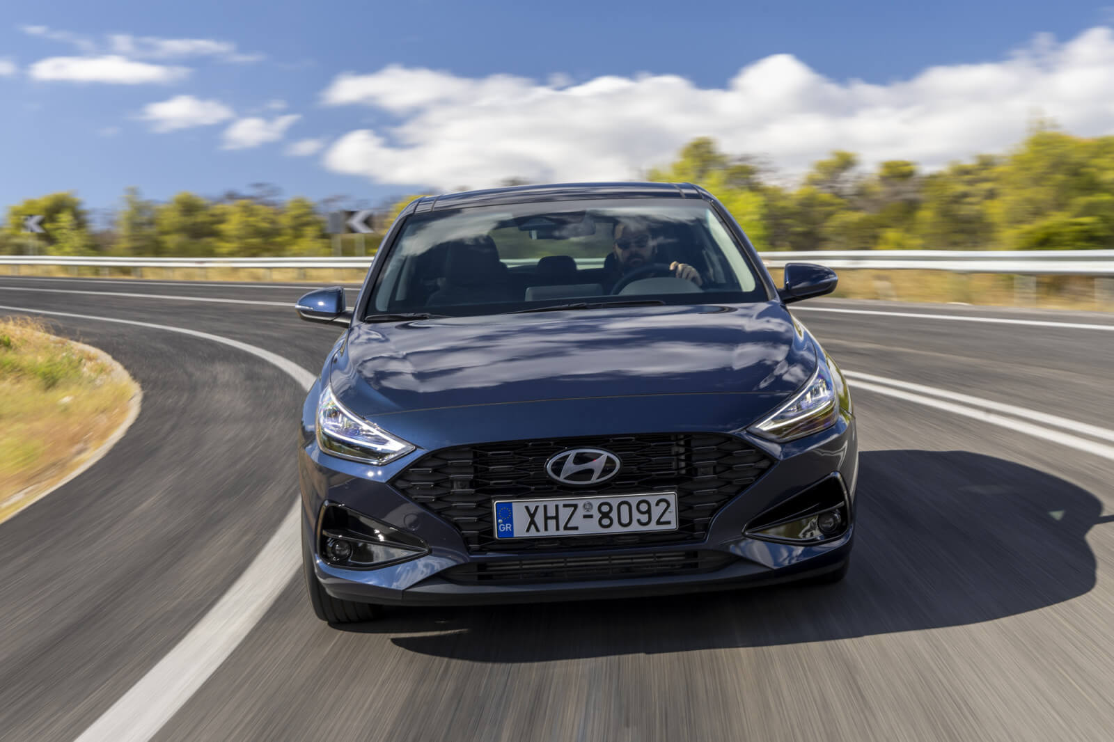 test drive hyundai i30 1.5t 48v 140 ps 6mt.jpg