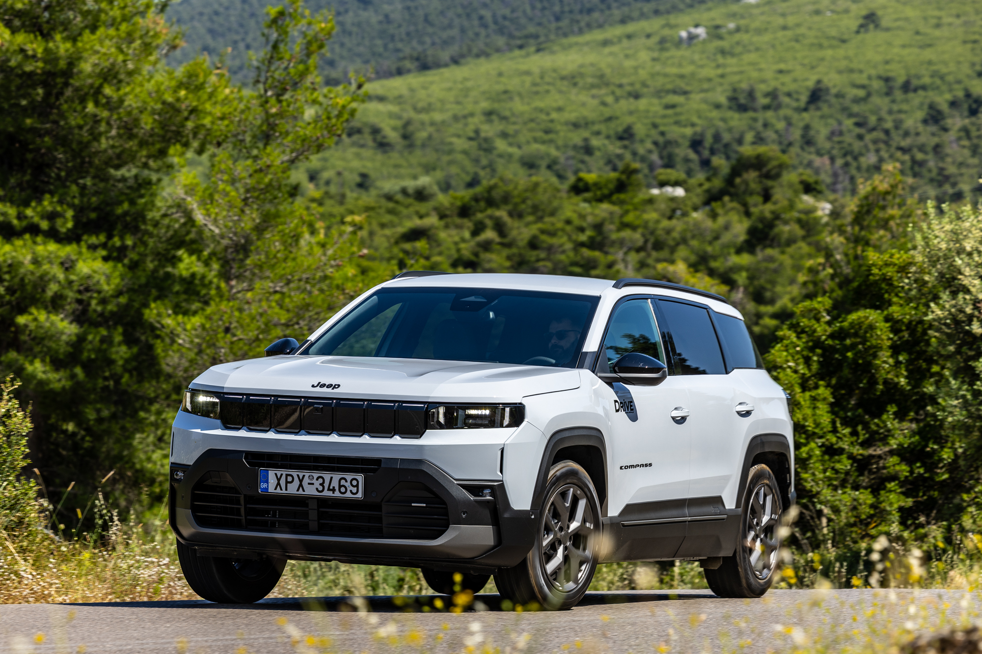 test drive jeep compass .jpg