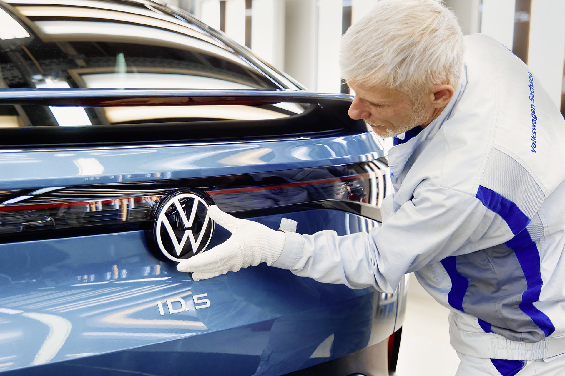 volkswagen plant 002.jpg