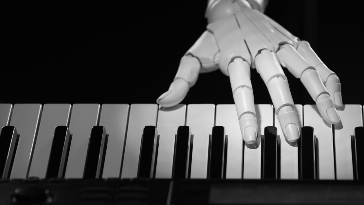 ai musicshutterstock 2563066639.jpg