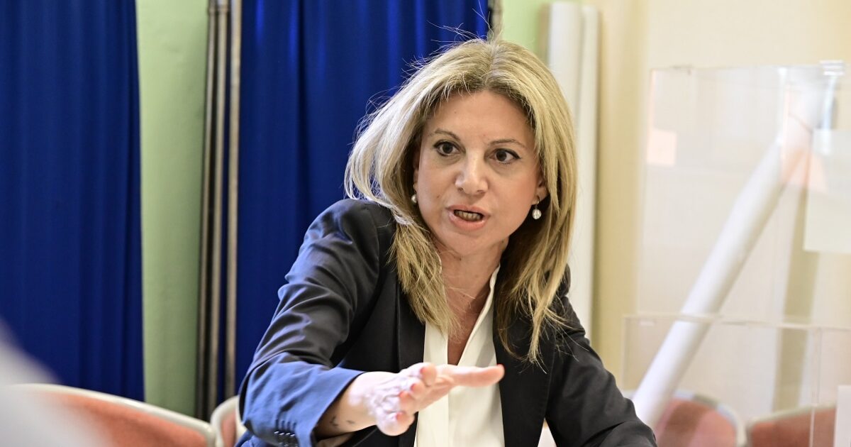 karistianou 1200x630.jpg