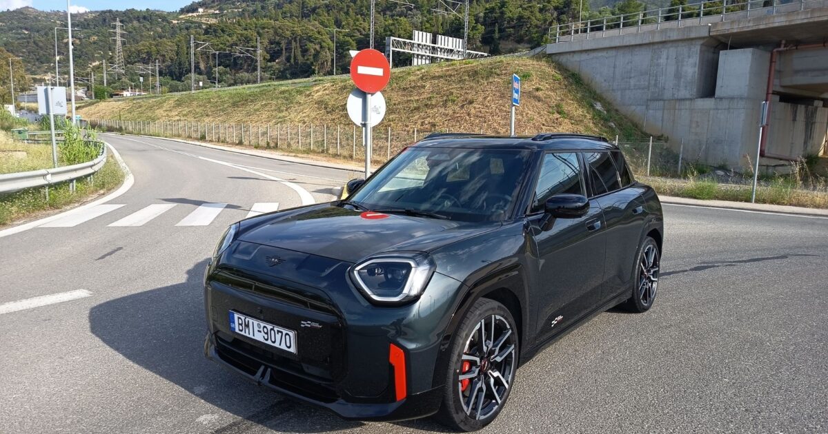 mini aceman jcw 01 1200x630.jpg
