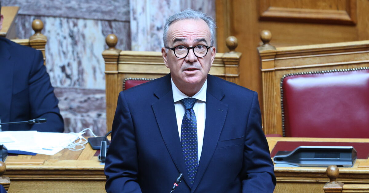 nikos papathanasis 1200x630.jpg