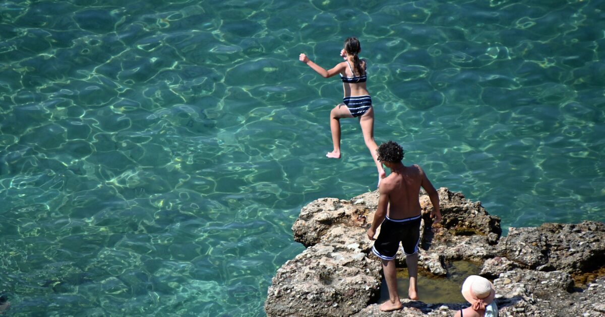 paralia zesti eurok 1200x630.jpg