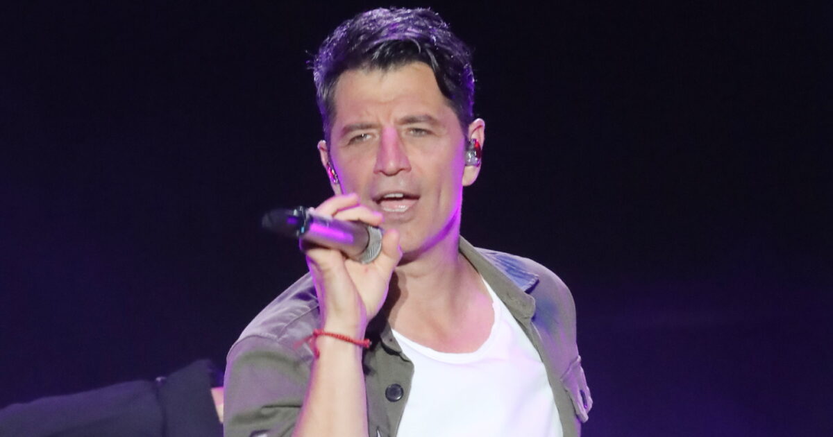 sakis royvas ndp 1200x630.jpg
