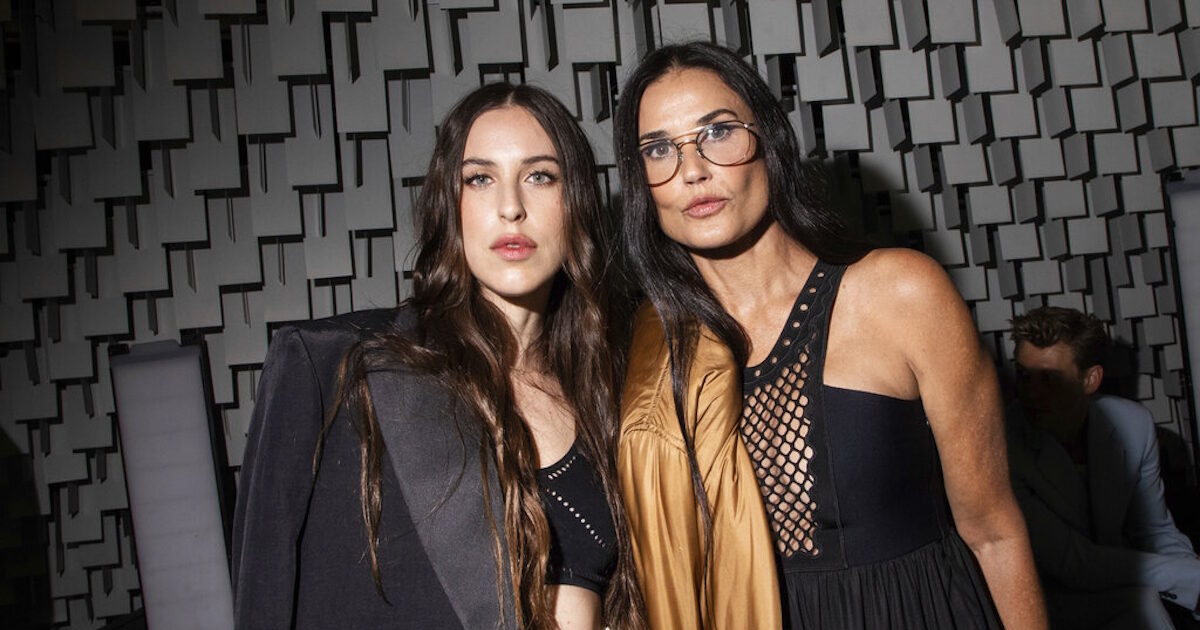 scout willis demi moore 1200x630.jpg