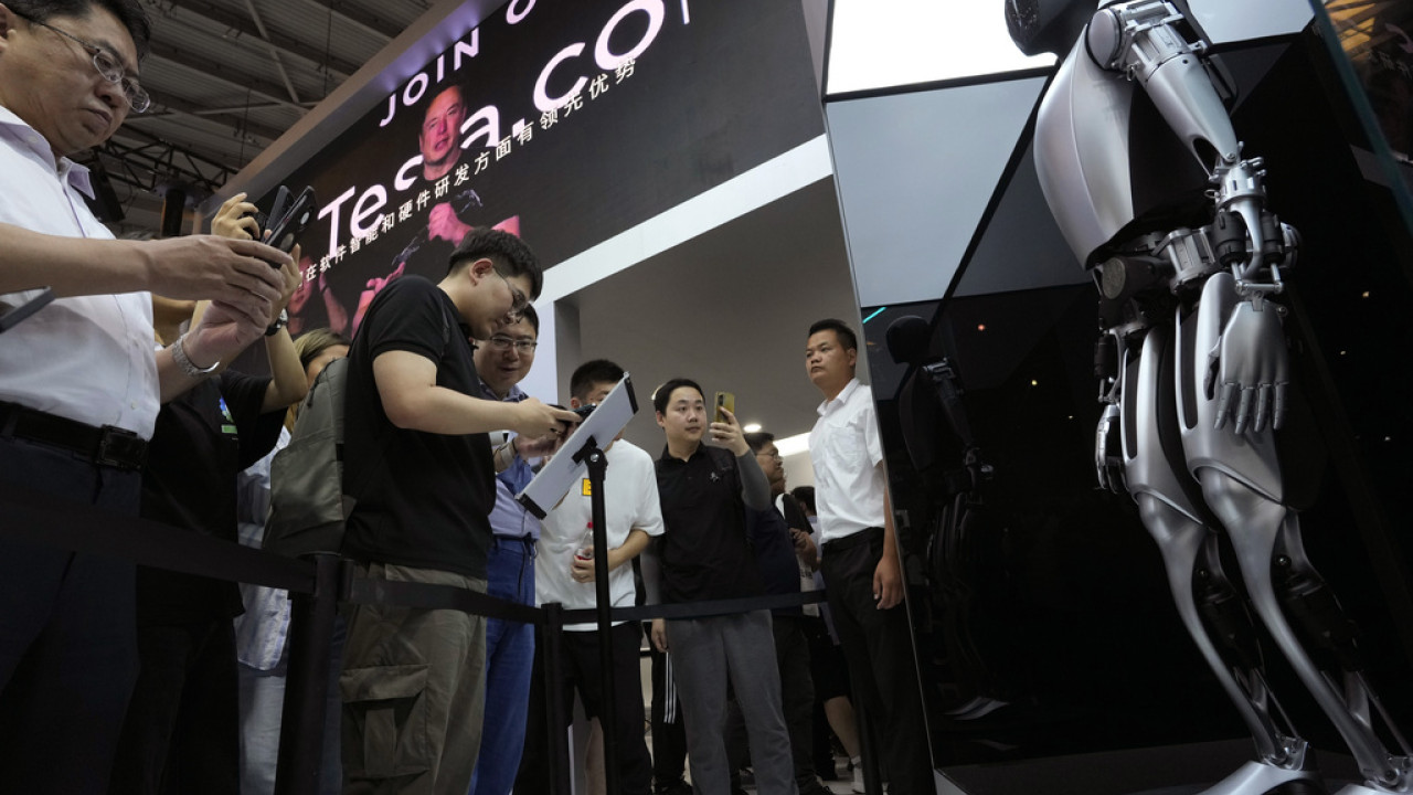 tesla ap.jpg