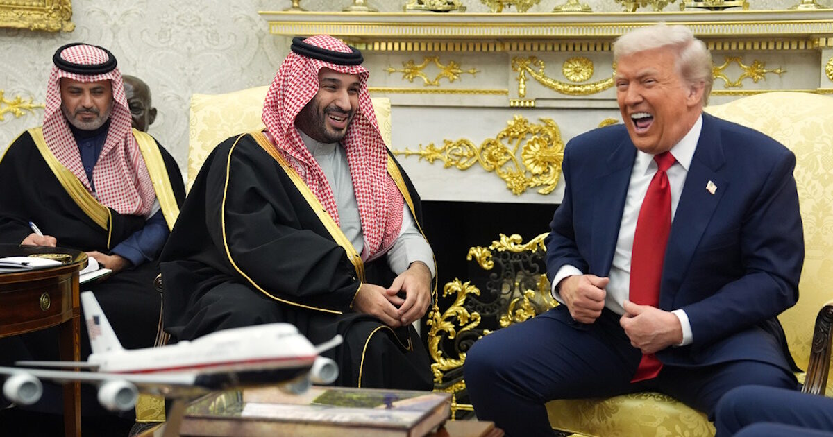 trump saudi arabia 1200x630.jpg