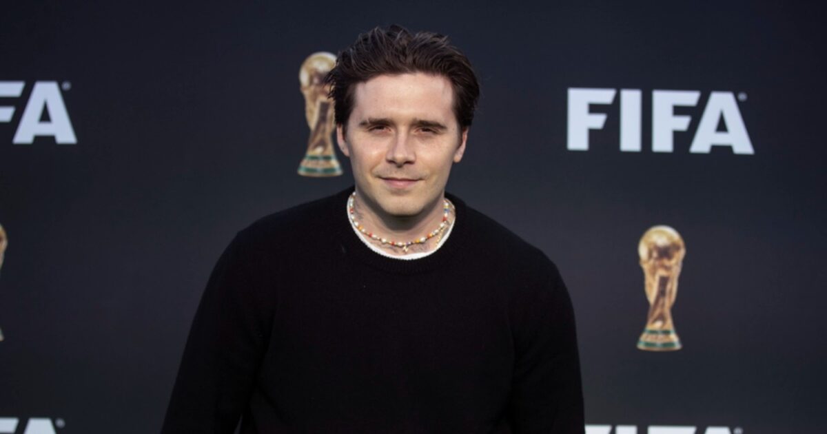 1786193005 brooklyn beckham apempe 1200x630.jpg