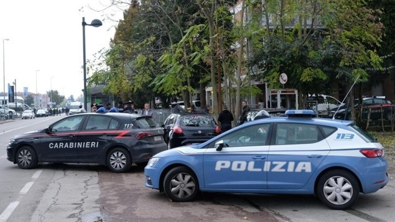 italia astinomia ape.jpg