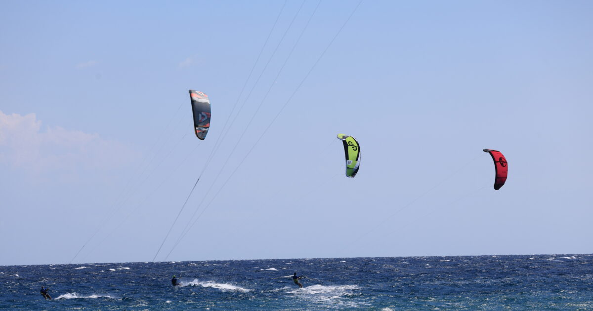 kite surf 1200x630.jpg