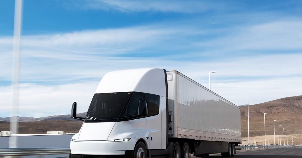 tesla semi 04 1200x630.jpg