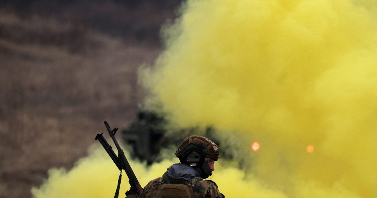 ukraine army 1200x630.jpg