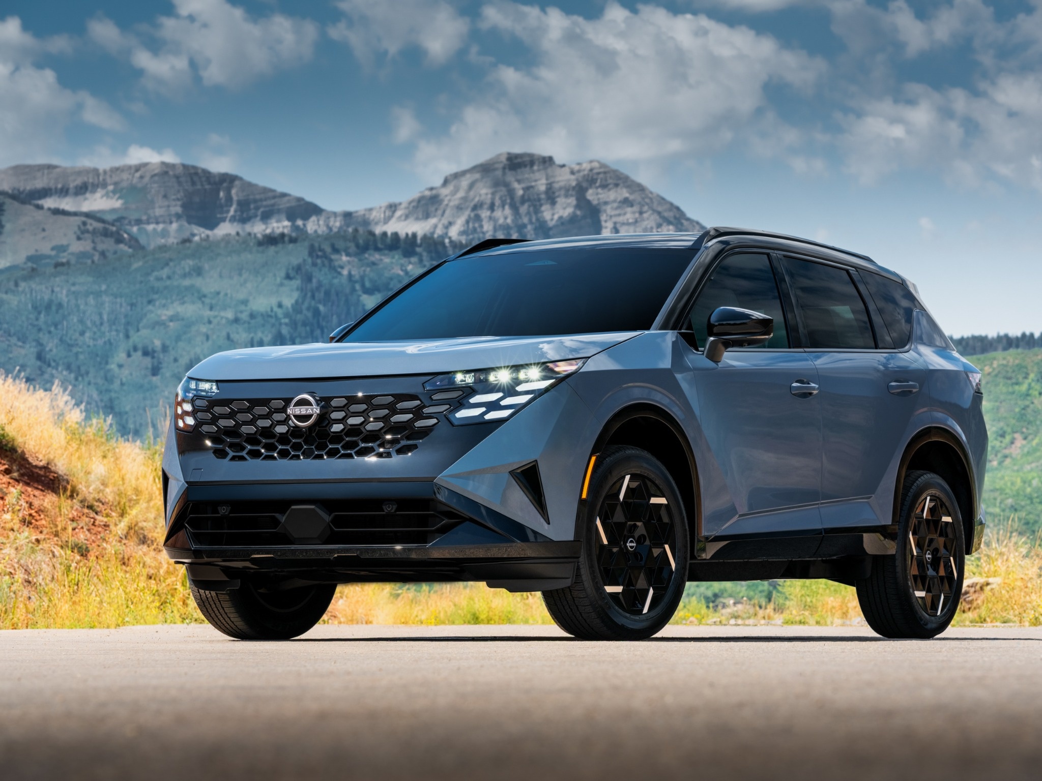 2027 nissan rogue hybrid 25 under2mib.jpg