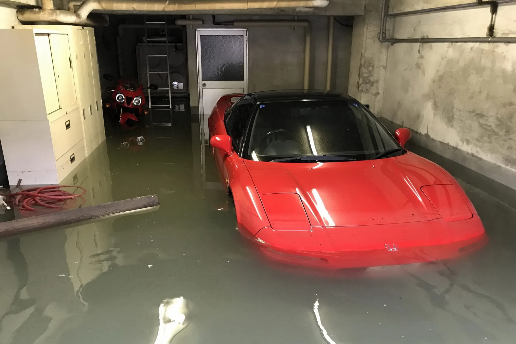 honda nsx wreck hero.jpg